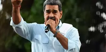 Venezuela'nın Devlet Başkanı Nicolás Maduro, Noel'i Ekim ayına çekme kararı aldı