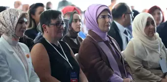 Emine Erdoğan: 'Çocuklar, Uğruna Savaşılacak Yegane Hazine'