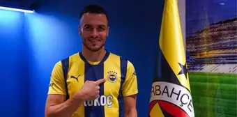 Filip Kostic, Fenerbahçe'ye imzayı attı