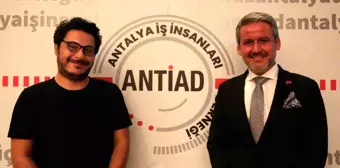 ANTİAD'ın Sektör Toplantısı'nda Yatırım Uzmanı Mert Başaran, 'Para Kazanmanın Unutulmuş Sırları'nı Anlattı