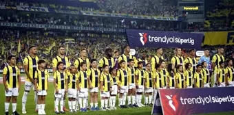 Fenerbahçe, Galatasaray Derbisinde 2 Değişiklikle Sahaya Çıktı