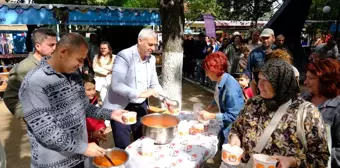 Kırklareli’nde Geleneksel Lezzetler Şenliği: Bulama ve Yöresel İkramlar