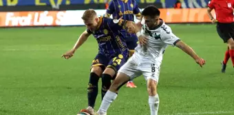 MKE Ankaragücü, Sakaryaspor'u 2-1'le Geçti