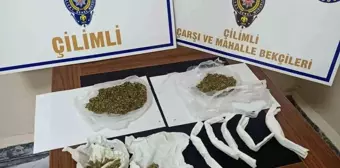 Düzce'de Uyuşturucu Operasyonu: 69,99 Gram Esrar Ele Geçirildi