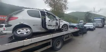 Samsun-Çorum Karayolunda Zincirleme Trafik Kazası: 4 Yaralı