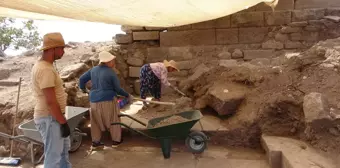 Assos Ören Yeri'nde Kazı Çalışmaları Devam Ediyor