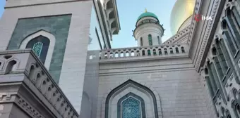 TBMM Başkanı Kurtulmuş, Moskova Merkez Camii'ni ziyaret etti