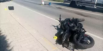 Sakarya'da Motosiklet Kazası: 20 Yaşındaki Hale Rüzgar Hayatını Kaybetti