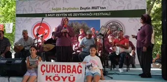 Mersin'de İlk Mut Zeytin ve Zeytinyağı Festivali'nde Şalvarlı Kadınlar Korosu Sahne Aldı