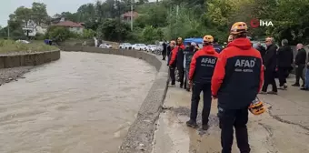 AFAD Başkanı Memiş, Ilıksu'da incelemelerde bulundu