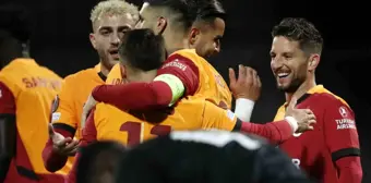 Galatasaray, RFS'ye Karşı 2-1 Önde