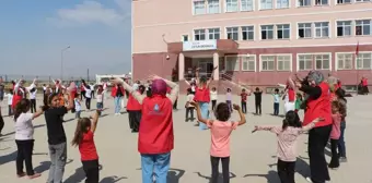 Damla Gönüllülük Hareketi Şırnak'ta Etkinlik Düzenledi