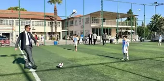 Cumhuriyet Bayramı İçin Ortaca'da Ortaokullar Arası Futbol Turnuvası Düzenlendi