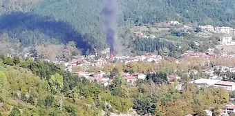 Bartın'da Tarihi Camide Yangın: Çatı Tamamen Yandı