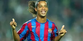 Brezilyalı efsane Ronaldinho, yeşil sahalara geri dönüyor