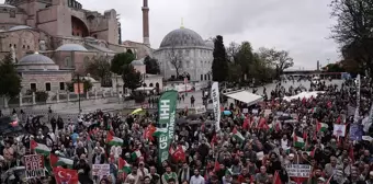 İHH ve STK'lar Gazze'ye Destek İçin Yürüdü