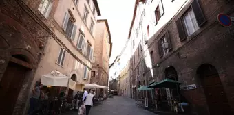 Siena: Orta Çağ Atmosferiyle Tarihi Bir Turizm Cenneti