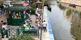 Eskişehir'de Gondol Turlarına Yoğun İlgi