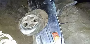 Sinop'ta Dereye Devrilen Otomobilde 1 Ölü, 2 Yaralı