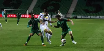 Sakaryaspor, İstanbulspor'u 3-1 Mağlup Etti