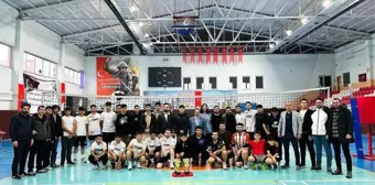 Erzurum'da Gazozuna Voleybol Turnuvası Sonuçlandı