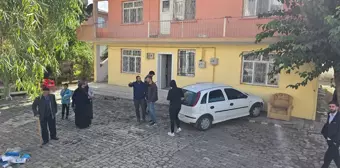 Elazığ'da Minibüs ile Otomobil Çarpıştı: 3 Yaralı