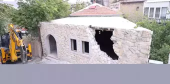 Kapadokya'da Kaçak Restoran Yıkıldı