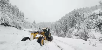 Rize'de Kar Yağışı Etkili Oldu, 21 Köy Yolu Kapandı