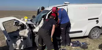 Aksaray'da Trafik Kazası: 1 Ölü, 2 Yaralı