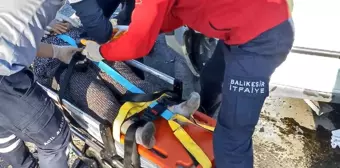 Balıkesir'de Çift Taraflı Trafik Kazası: 1 Ölü, 4 Yaralı