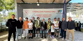 Demirci'de Tenis Turnuvası Tamamlandı