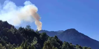 Denizli'de Orman Yangınına Müdahale Devam Ediyor