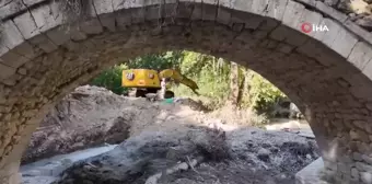 300 Yıllık Tarihi Hacılar Köprüsü Yeniden Ayağa Kalkıyor