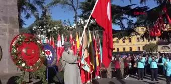 TRABZON'da 29 Ekim coşkusu; 'Bayrak dede', Türk bayrağını elinden hiç bırakmadı