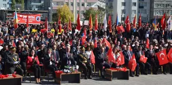 Van, Hakkari, Bitlis ve Muş'ta Cumhuriyet'in 101. yıl dönümü kutlamaları