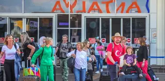 Antalya, 2023'te 17 Milyon Turist Hedefliyor