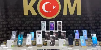 Sivas'ta Kaçak Cep Telefonu Operasyonu: 28 Telefon Ele Geçirildi