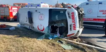 Ambulans Kazasında 7 Kişi Yaralandı