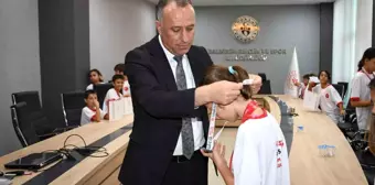 Balıkesir'de Başarılı Sporculara Madalya Töreni