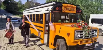 Kadir Mert'in Çocukluk Hayali: Hurda Otobüsü Gelin Arabasına Dönüştürdü