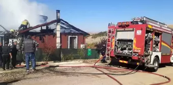 Ankara'da Yangın Annesinde Fenalık Geçiren Kadın