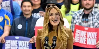 Jennifer Lopez Trump'a sert çıktı: 'Bu topraklar hepimizin'