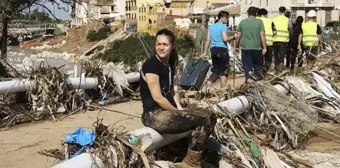 Sel felaketinde ölü sayısını 200'ü aştığı İspanya'da 2000 kişiden haber alınamıyor