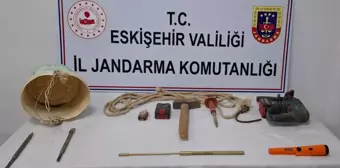 Eskişehir'de İzinsiz Kazı Yapan İki Şüpheli Gözaltına Alındı