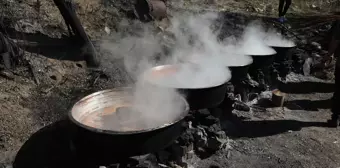 Andız Kozalaklarının Yeniden Hayat Bulduğu Pekmez Atölyesi