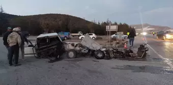 Burdur'da Trafik Kazası: 6 Yaralı