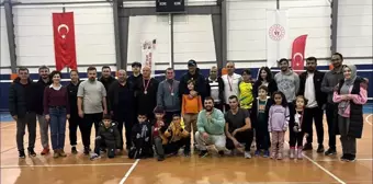 Çaycuma'da Badminton Turnuvası Ödülleri Sahiplerini Buldu