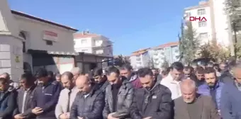 Kırşehir'de Çatıdan Düşen İşçi Hayatını Kaybetti