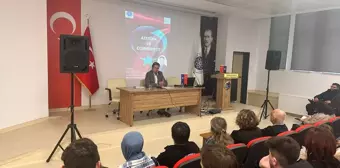 Tekirdağ Namık Kemal Üniversitesi'nde 'Atatürk ve Cumhuriyet' Konferansı