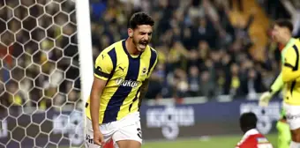 Fenerbahçe, Sivasspor'u 4-0 Mağlup Etti